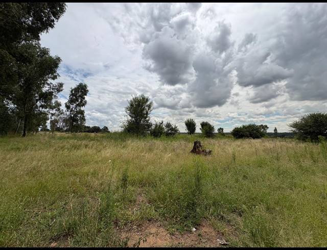 1,995M² VACANT LAND FOR SALE IN VAALPARK